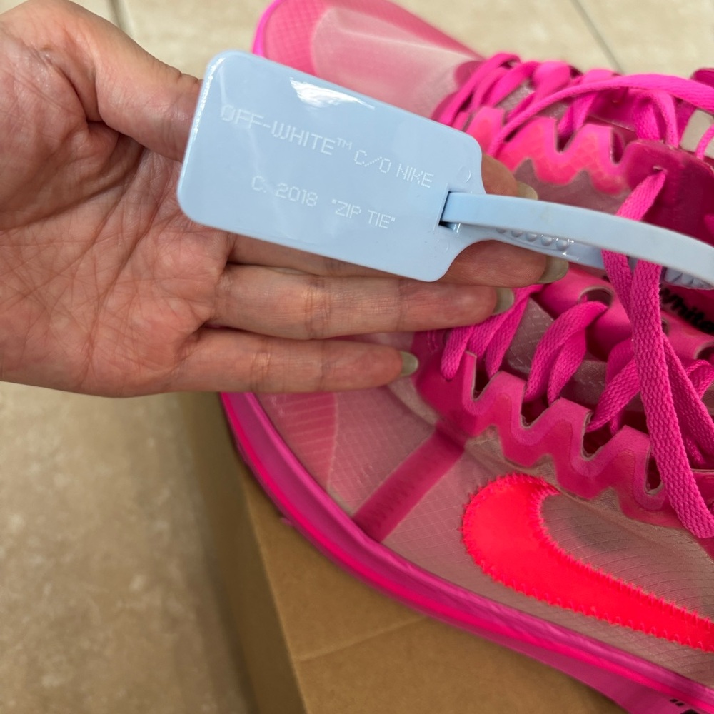 Nike x Off-White Zoom Fly SP "Tulip Pink" (mens 7.5, women’s 9) Limited Edition - Picture 7 of 7